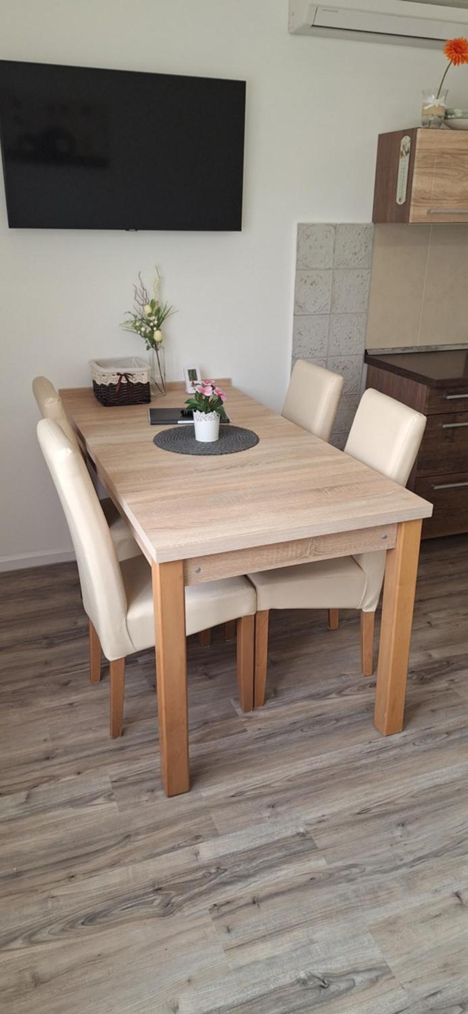 Апартаменти Paradise Apartmanhaz Еґер