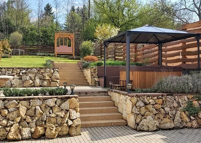 Paradise Apartmanhaz